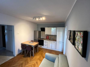 City Apartments - Emilii Budget Stay